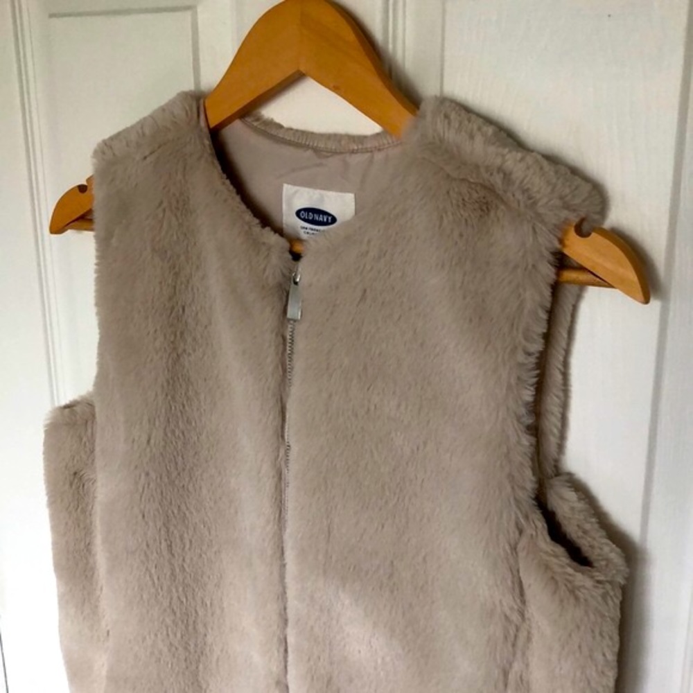 Old Navy Faux Fur Vest